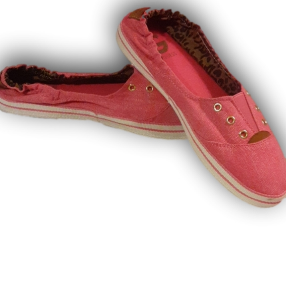 Guess Pink Womens Shoes Casual Sneakers New! 7 1/2 - Picture 2 of 13